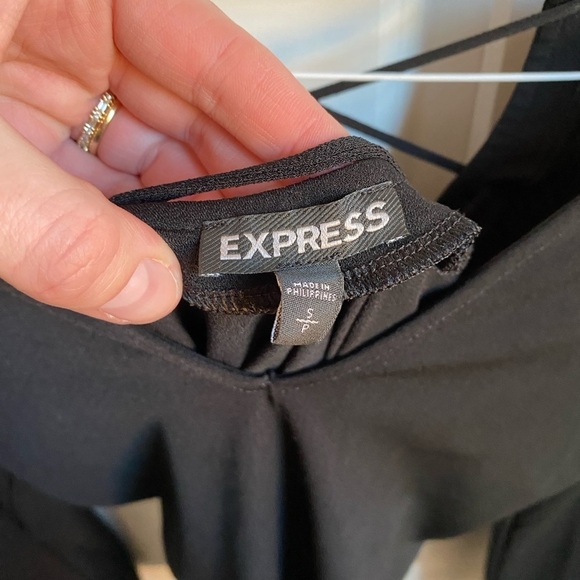 Express Black Dressy Crisscross Longsleeve Top - Picture 3 of 6